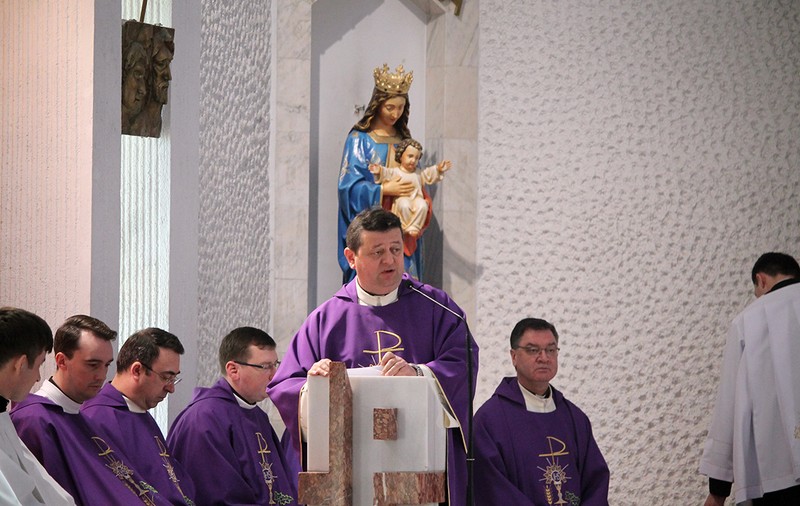 Drumurile credinței care duc la Iași. Episcopia romano-catolică organizează slujbe în limba engleză pentru studenții și muncitorii străini