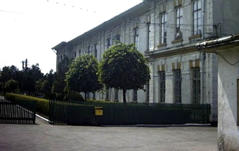 O asistentă de la un spital din Botosani și-a făcut credit cu datele unui pacient. Bărbatul s-a trezit dator