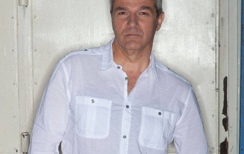 BOMBĂ! EL i-ar PUTEA LUA LOCUL LUI DAN BITTMAN la X-FACTOR