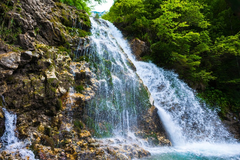Cascada Urlătoarea