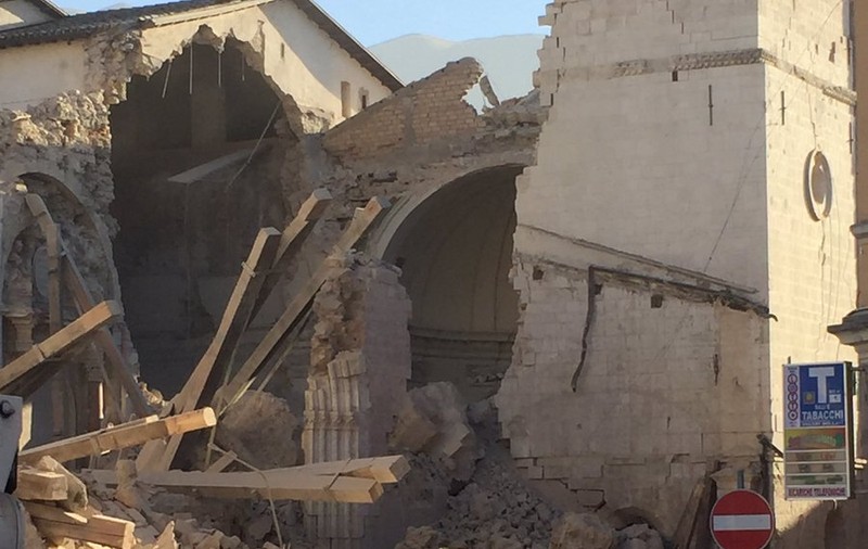 Cutremur în Italia | Peste 20.000 de persoane au fost nevoite să-și părăsească locuințele în urma seismului
