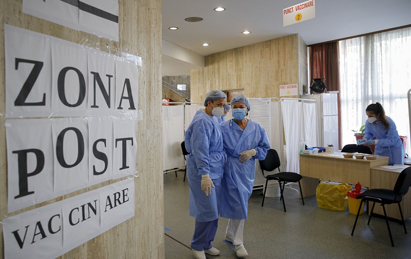 Valeriu Gheorghiţă: 138 de centre de vaccinare au fost închise în ultima săptămână