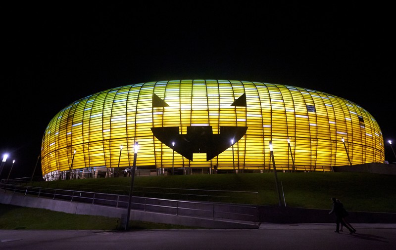 Stadionul din Gdansk va găzdui finala Ligii Europa 2020 la fotbal. Supercupa, la Porto