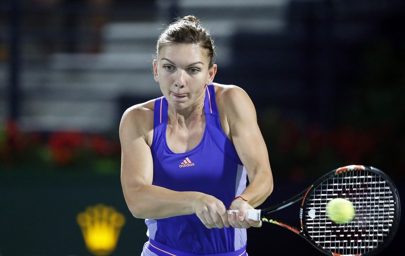 Simona Halep debutează astăzi la Indian Wells. Monica Niculescu, duel cu Serena Williams
