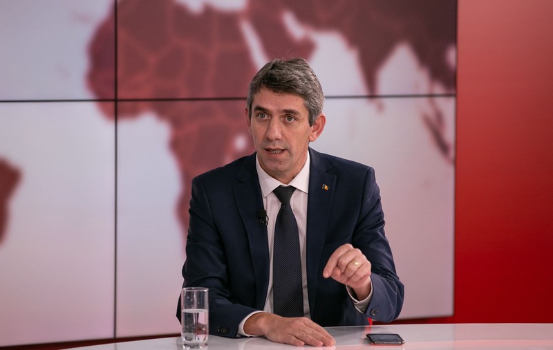 Șeful Cancelariei premierului, atac dur la CCR și Avocatul Poporului: Guvernul stinge acum incendiul lor, repară deciziile prin care i-au susținut pe cei care încalcă legea