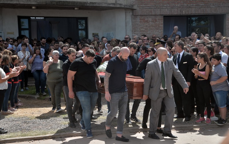 Înmormântarea lui Emiliano Sala. Funeraliile au avut loc ieri, la Progreso, în Argentina