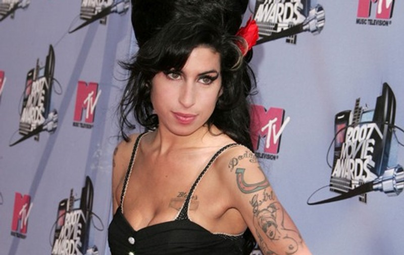 Ultimele cuvinte ale lui Amy Winehouse, adresate mamei ei: "Te iubesc"
