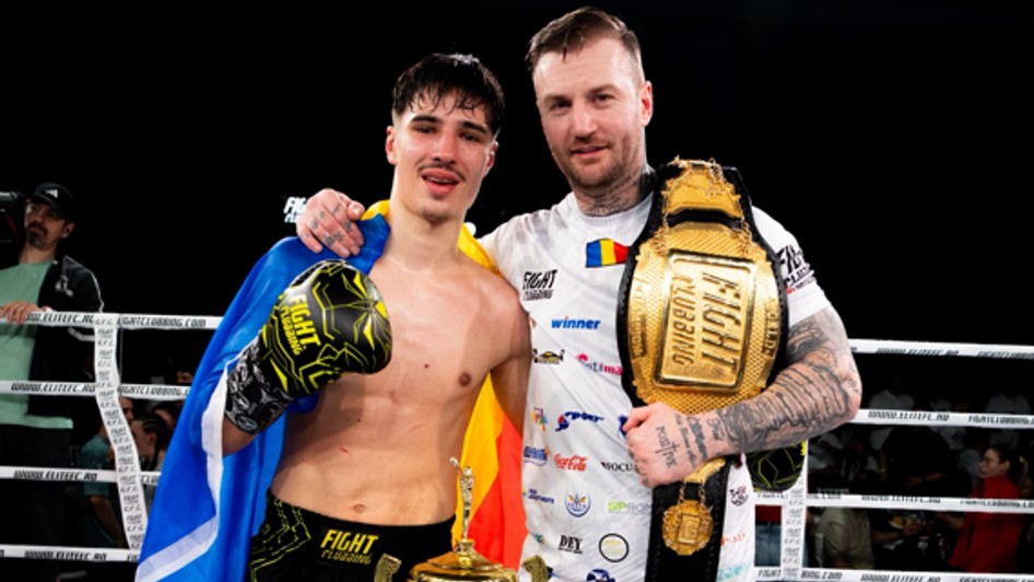 Cosmin Brumă (foto stânga) Foto Elite Fighting Championship