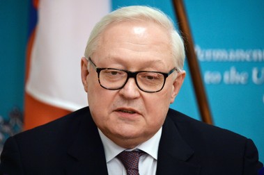 ”Viceministrul rus de externe Serghei Riabkov consideră că situația de securitate din Europa este critică”&nbsp;- titlu din publicația rusească Interfax. Foto: Hepta