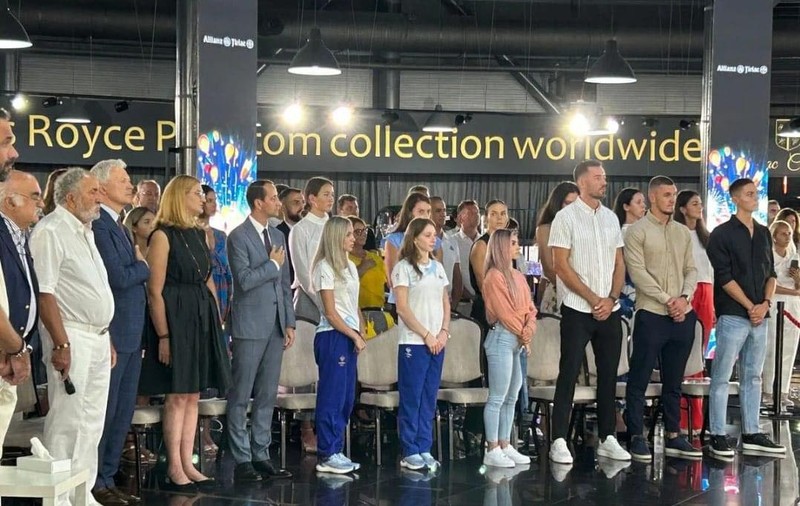 Medaliaţii de la Jocurile Olimpice, premiaţi de Ion Ţiriac. Ce maşini le-a oferit miliardarul