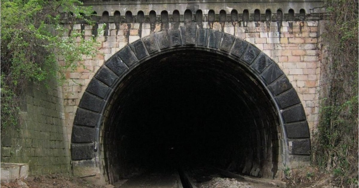 Tunelul Palas Constanța.