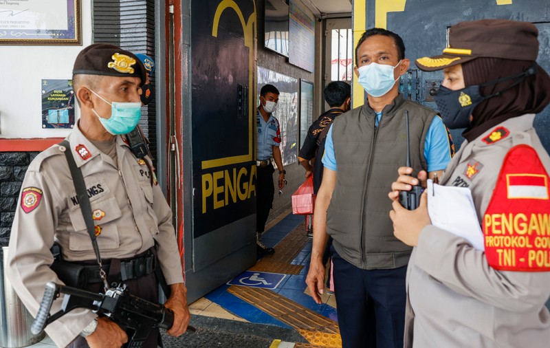 Incendiu puternic într-o închisoare din Indonezia. 41 de oameni au murit, alți zeci sunt răniți