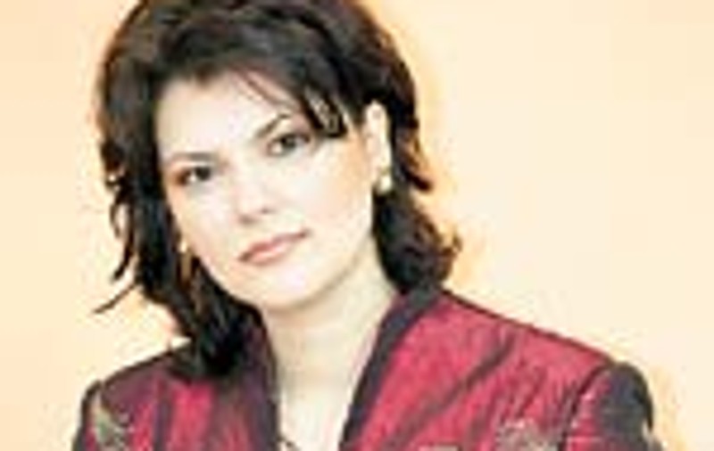 5.000 € un bilet de teatru cu actori parlamentari