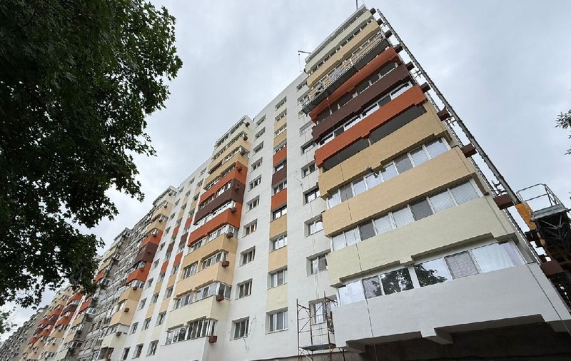 Președinții sau administratorii blocurilor din Timișoara „dispar” cu banii de facturi: „Îi joacă la păcănele sau cumpără mașini pentru amante”