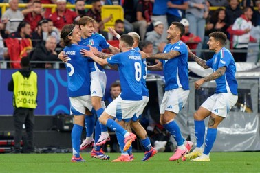 Dortmund, Germany: Nicolo Barella of Italy celebrates after scoring a goal with teammates during UEFA Euro 2024 - Italy vs Albania, UEFA European Football Championship in Dortmund, Germany, June 15 2024 (Credit Image: © Emmanuele Mastrodonato/IPA via ZUMA Press)