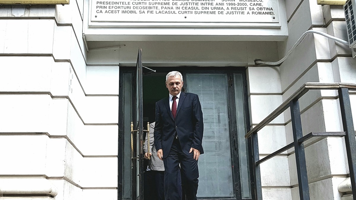 Judecătorii ICCJ arată cu degetul spre Dragnea: A adoptat o conduită nelegală, antisocială şi imorală, în dezacord cu rangul demnităţii publice deţinute