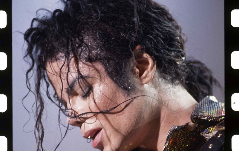 Europa FM trimite fanii Michael Jackson la filmul "This is it"