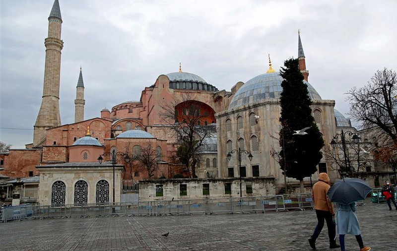 Risc ridicat de atacuri, în Istanbul. MAE: „Evitați călătoriile, dacă nu sunt necesare”