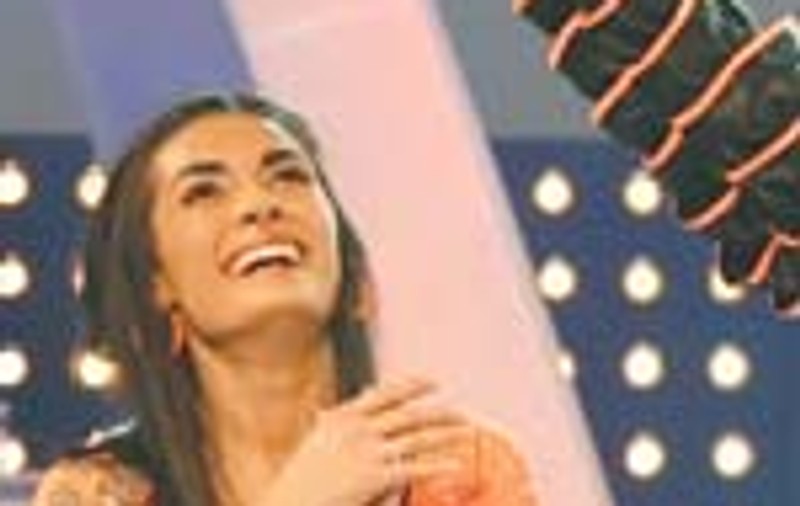 Adriela i-a redat auzul tatalui 
