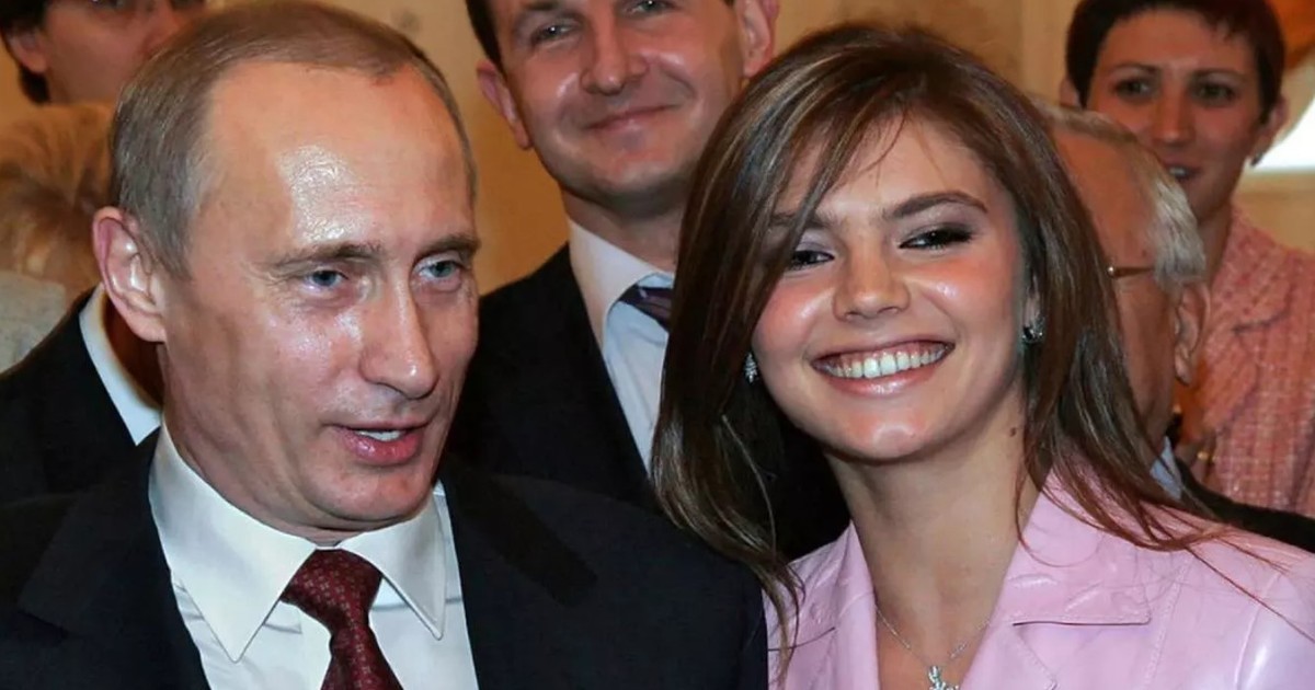 Președintele rus Vladimir Putin și fosta gimnastă olimpică Alina Kabaeva