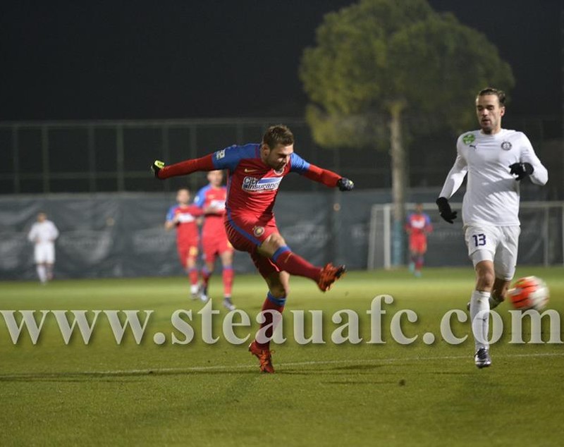 În stagiul din Turcia, Steaua a bătut clar formația maghiară Ujpest. ^Campionii României au avut parte de o surpriză în cantonament / GALERIE FOTO