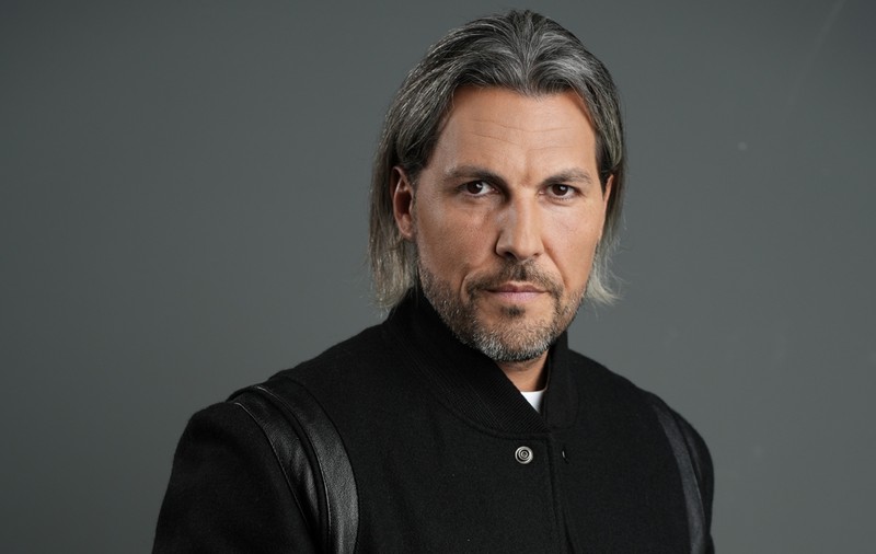 Ce salariu primește Adi Vasile pentru a prezenta Survivor la Antena 1. Cât câștigă pentru 6 luni de filmări în Republica Dominicană