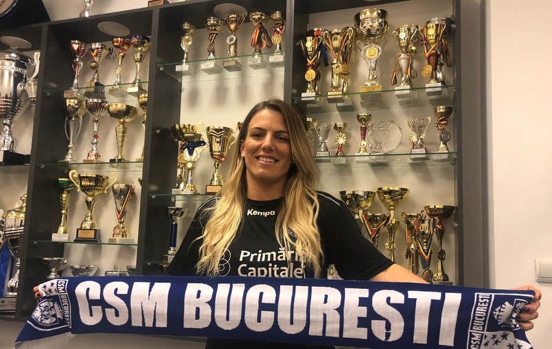 CSM București a adus-o pe Andrea Klikovac. Interul dreapta vrea Liga Campionilor