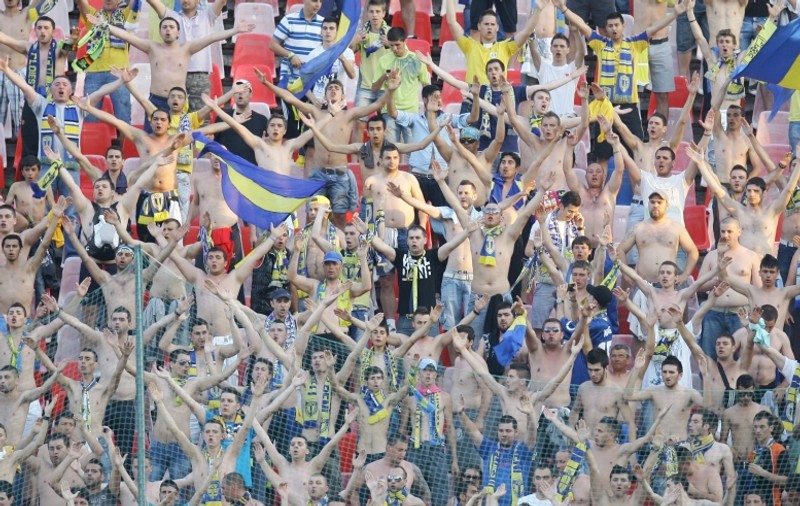TRĂDARE: a zis "aş veni pe jos la Steaua", dar s-a înţeles cu Petrolul! 