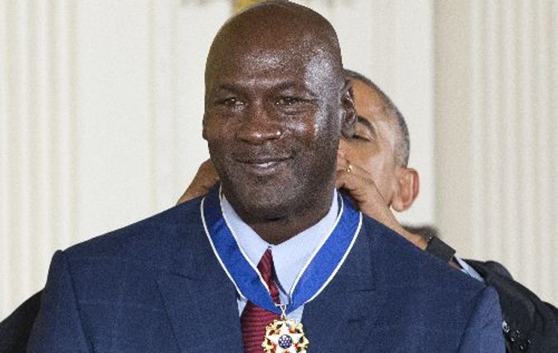 Michael Jordan, cel mai bine plătit sportiv din istorie! L-a depășit pe Tiger Woods