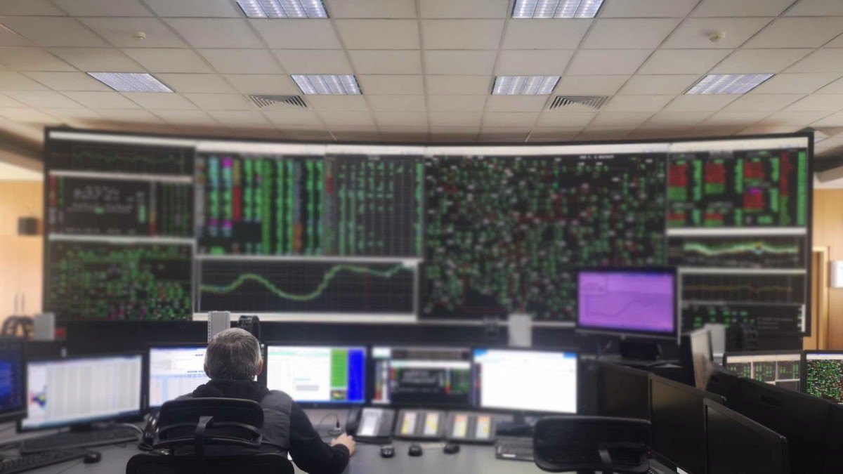 Transelectrica operează Sistemul Electroenergetic Național. Sursă foto: Facebook/ Transelectrica.