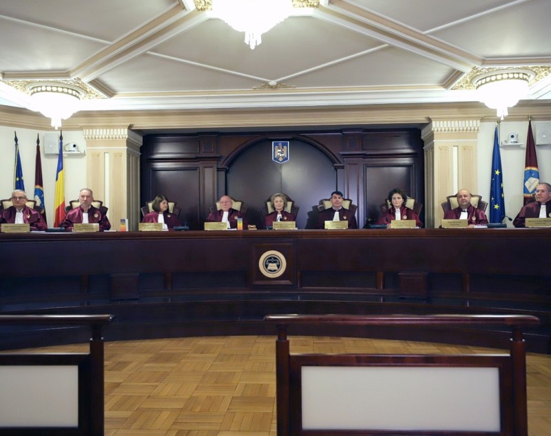 Curtea Constituțională a amânat verdictul la pensiile magistraților. Ilie Bolojan amenințase cu demisia dacă legea pică la CCR
