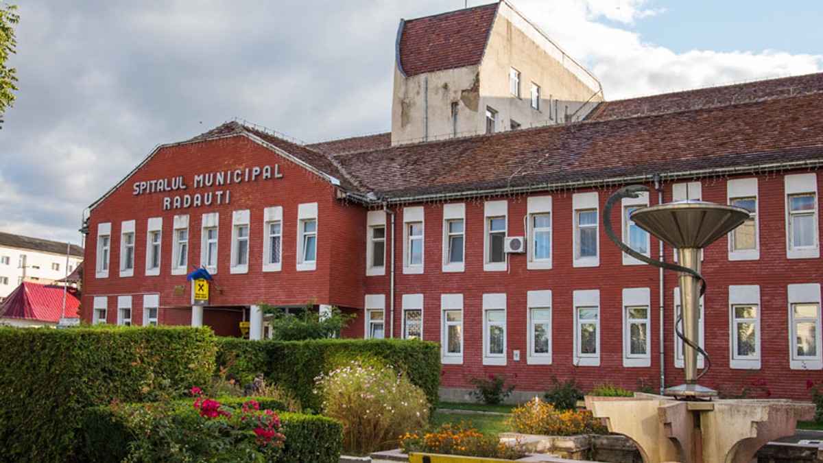 Secția de Pediatrie a Spitalului Municipal din Rădăuți s-a închis. Toată lumea a plecat în vacanța de Paște