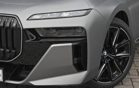 Un BMW rar cumpărat nou în martie 2026 cu 208.570 de euro se vinde după 6.863 de kilometri rulați cu 134.950 de euro. Sursă foto: marktplaats.nl