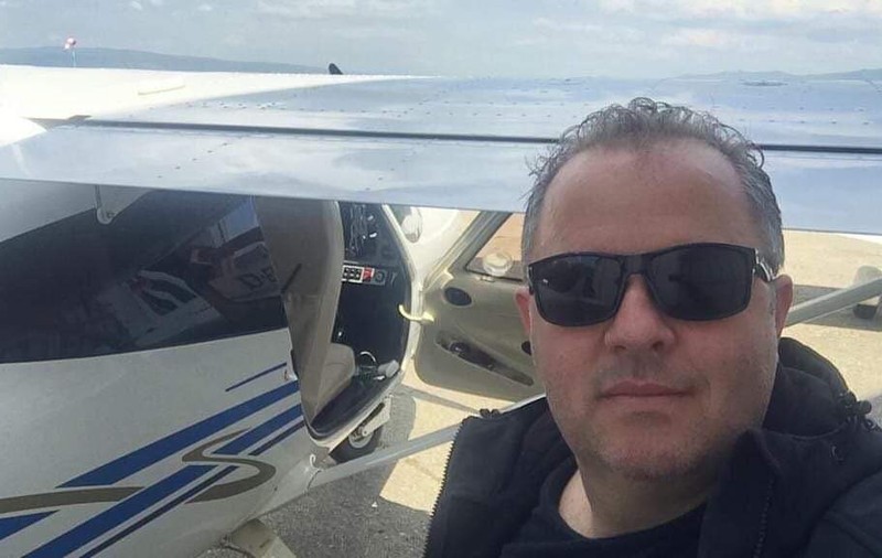 Mesajul emoționant al surorii unuia dintre bărbații din avionul prăbușit în Buzău: ”Mă mai aștept să ne suni de pe undeva și să ne spui că iar ne-ai păcălit”
