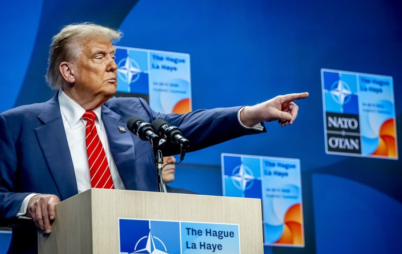 Patru cuvinte folosite de Nicușor Dan după ce a vorbit cu Donald Trump la Summitul NATO de la Haga