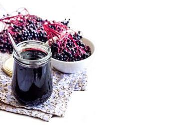Sirop din fructe de soc