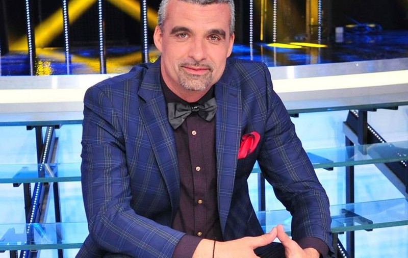 Aurelian Temișan, în doliu. Artistul suferă cumplit. “Doare să vrei să îi transmiţi ceva şi să te loveşti de tăcere”