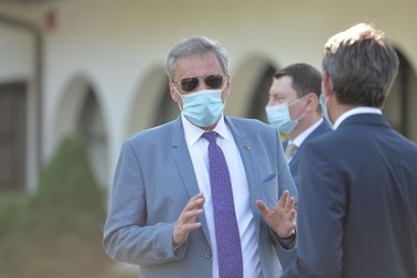 Marcel Vela s-ar fi enervat pe șeful Brigăzii Rutiere Sorin Aneculoaiei și ar fi cerut schimbarea lui. Foto: Hepta