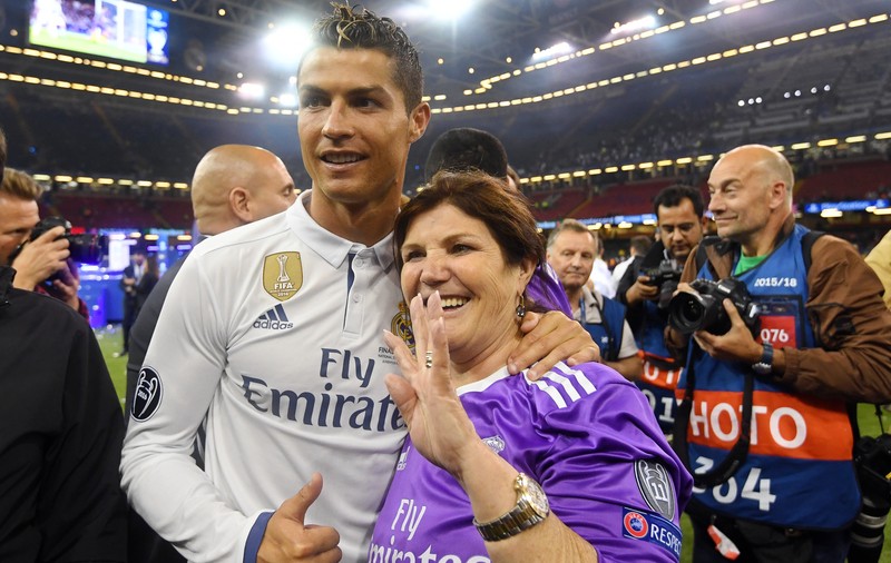 Mama lui Cristiano Ronaldo a fost externată, după accidentul vascular suferit la începutul lunii martie