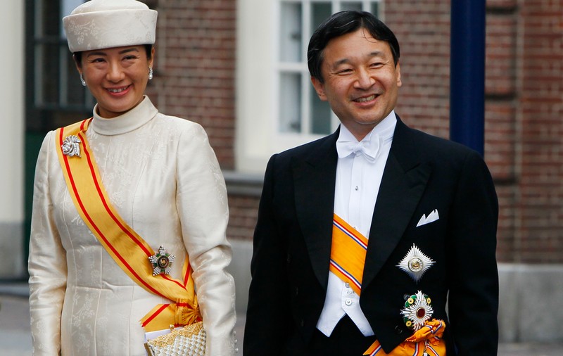 Prima abdicare în Japonia din ultimele două secole. Povestea prințului Naruhito, cel care va deveni împăratul Japoniei