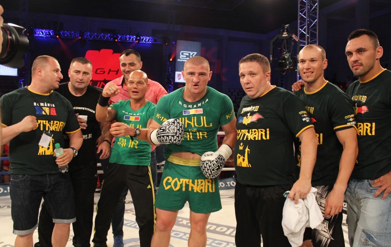 GALERIE FOTO / SUPERKOMBAT CONSTANȚA: Moroșanu a dat de pământ cu colosul din Kavala!