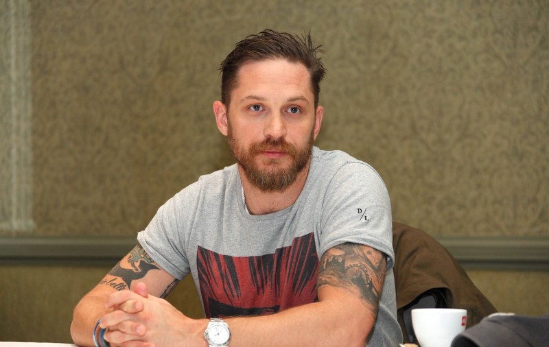 Tom Hardy a fost concediat din distribuția serialului „MobLand” și nu va mai apărea în sezonul 3. Decizia neașteptată luată de producători