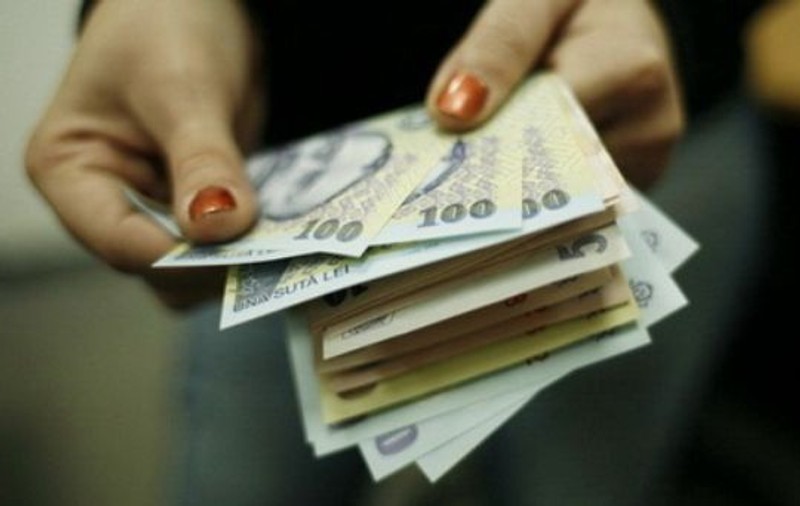 Salariul mediu a ajuns la 2.046 lei în România. Care sunt domeniile în care se câștigă cel mai bine și care sunt sectoarele cu cele mai proaste salarii