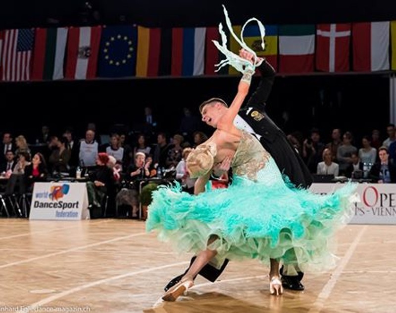 Poftiți la show! Pregătiri pentru DanceMasters 2015 / VIDEO
