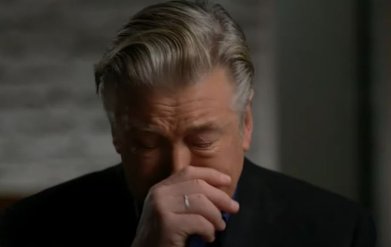 Alec Baldwin recunoaște că i s-ar putea încheia cariera după tragedia de pe platoul de filmare