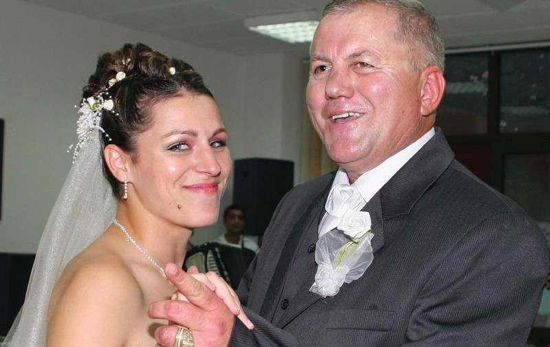 Love story în box! Mihaela Cijevschi și Adrian Lăcătuș se iubesc ca în prima zi, deși îi despart 22 de ani. Reportaj la Centura de Aur
