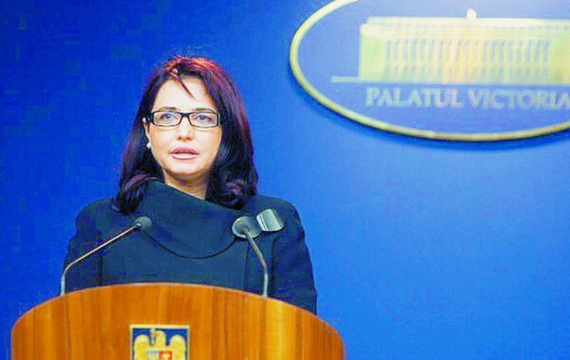CRINUȚA DUMITREAN, urmărită penal în dosarul ALINEI BICA, a FOST MISS înainte să ajungă în ADMINISTRAȚIA PUBLICĂ
