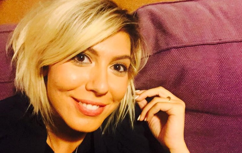 A făcut anunţul în direct. Sore a mărturisit când se mărită şi ce sex are bebeluşul pe care-l va naşte în martie