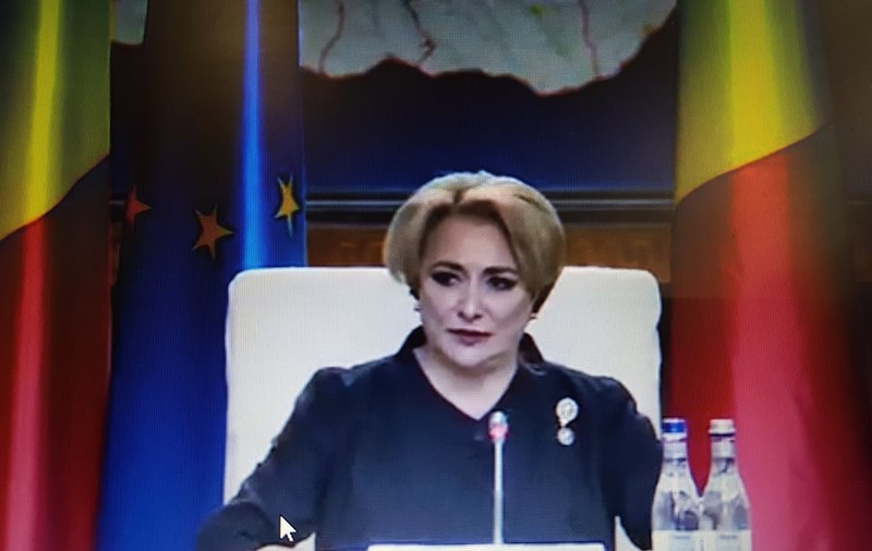 Dăncilă, despre majorările salariale din educație și sănătate: Pentru medici, creşterile merg până la 122%