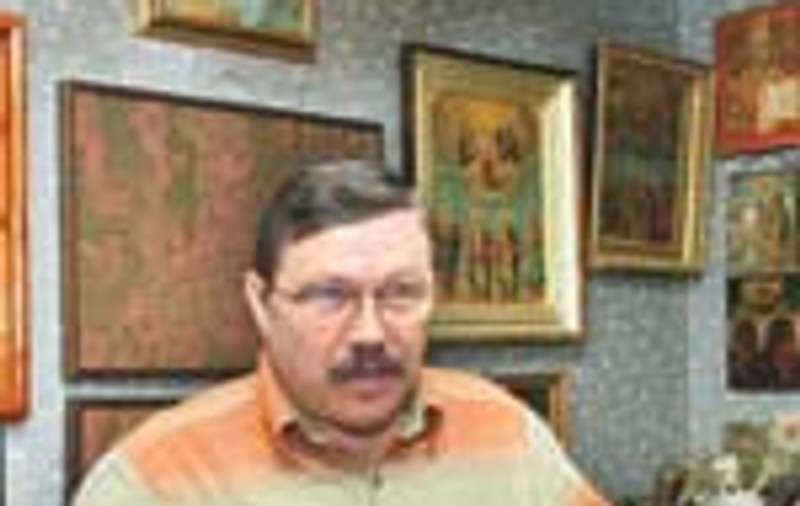 'Micul Adrian Nastase' de la bloc